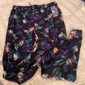 Buskin’s “Mystic Garden” Plus Joggers